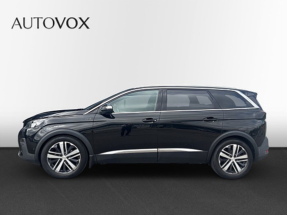 Peugeot 5008 2 of 15