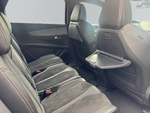 Peugeot 5008 8 of 15