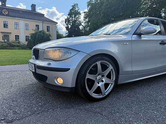 BMW 116i 9 of 13