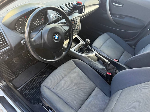 BMW 116i 11 of 13