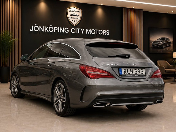 Mercedes-Benz CLA200 d 4 of 5