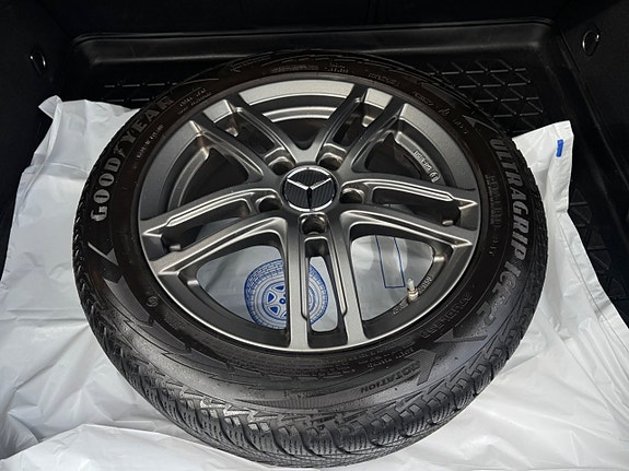 Mercedes-Benz CLA200 d 28 of 29