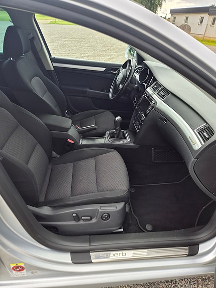 Skoda Superb 5 of 5