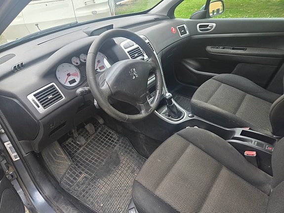 Peugeot 307 4 of 5