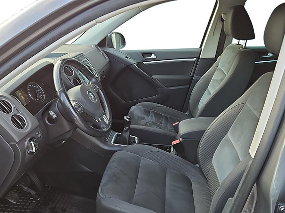 Volkswagen Tiguan 6 of 8