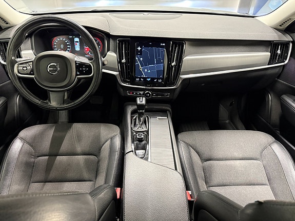 Volvo S90 15 of 20