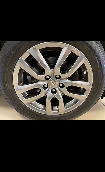 Lexus NX300h 11 of 12