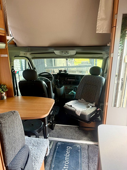 Renault Knaus 5 of 9