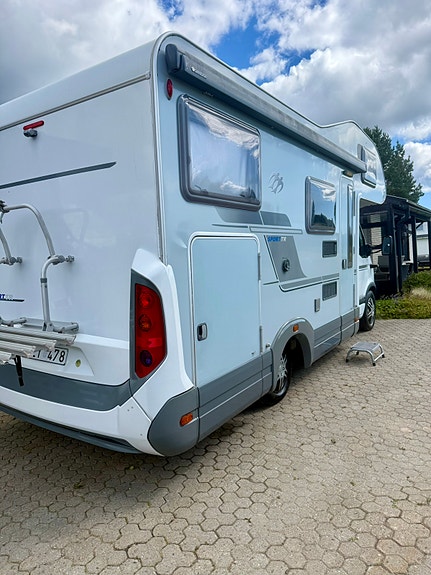 Renault Knaus 2 of 9