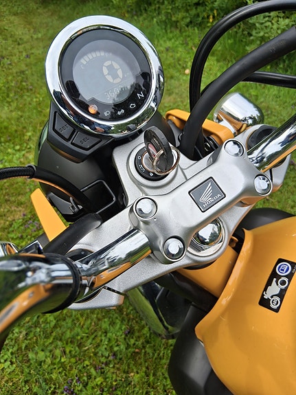 Honda MSZ125 3 of 6