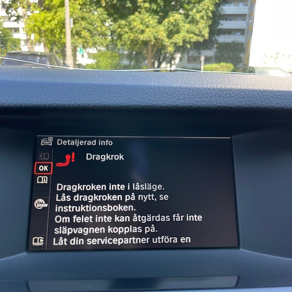 BMW 520d 4 of 5