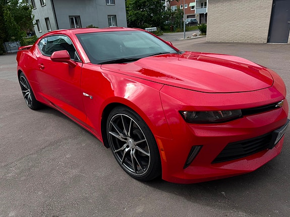 Chevrolet Camaro 4 of 5