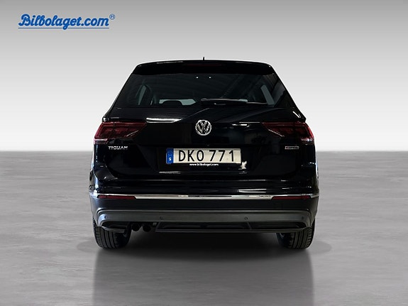 Volkswagen Tiguan 6 of 19