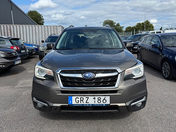 Subaru Forester 3 of 30