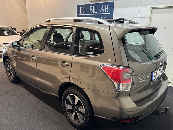 Subaru Forester 14 of 30