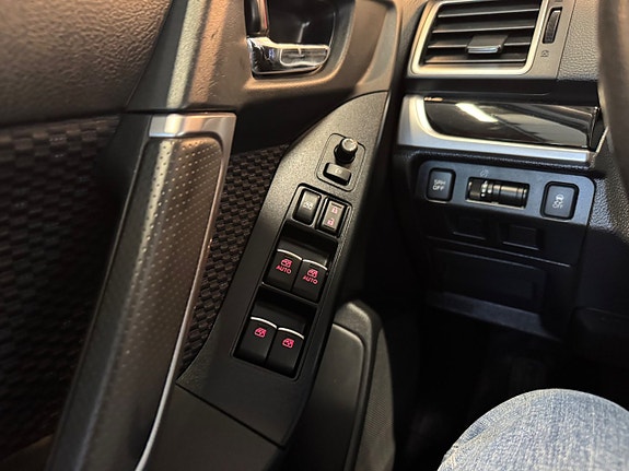 Subaru Forester 20 of 30
