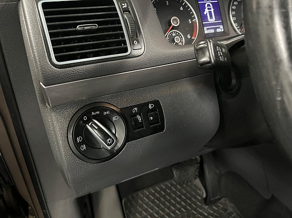 Volkswagen Touran 19 of 23