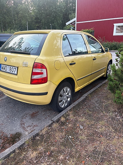 Skoda Fabia 5 of 5