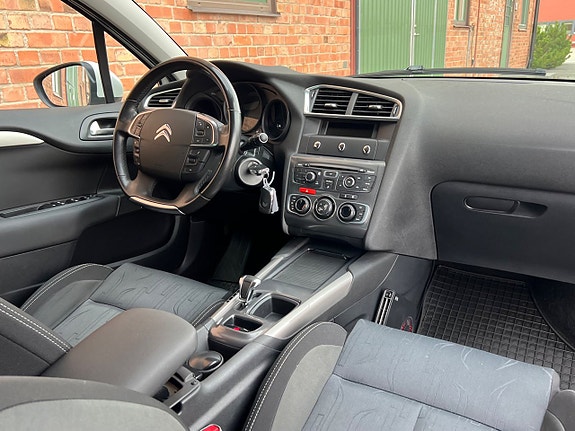 Citroen C4 11 of 19