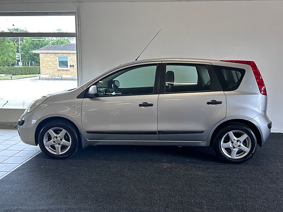 Nissan Note 9 of 19