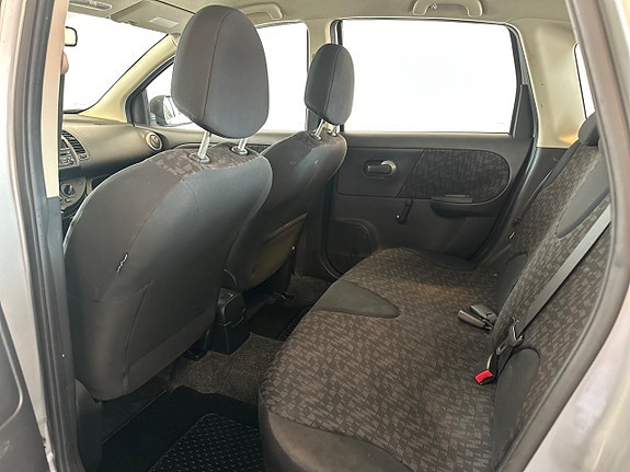 Nissan Note 16 of 19
