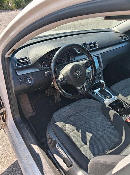 Volkswagen Passat 5 of 5