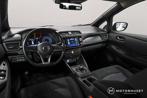 Nissan Leaf 8 of 21