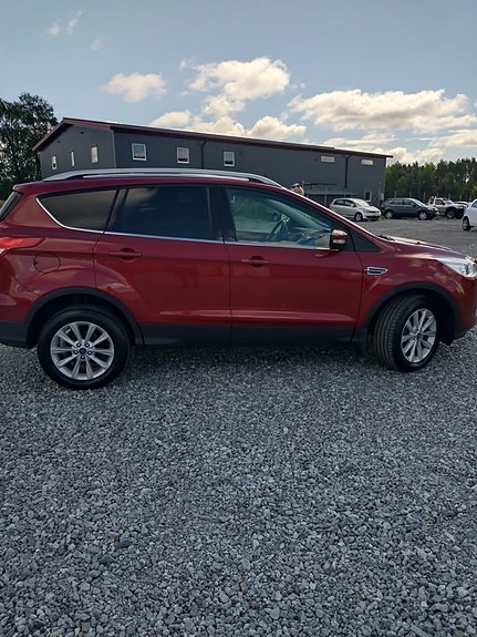 Ford Kuga 3 of 5