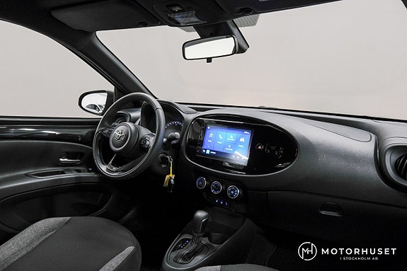 Toyota Aygo X 10 of 18