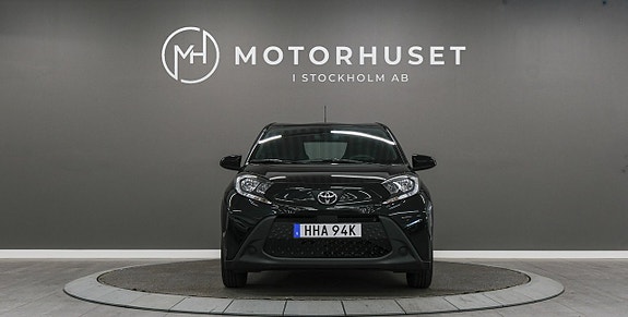 Toyota Aygo X 2 of 5