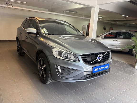 Volvo XC60 2 of 5