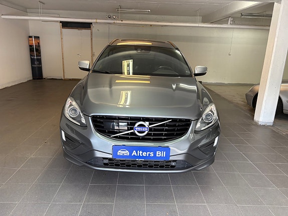Volvo XC60 3 of 5