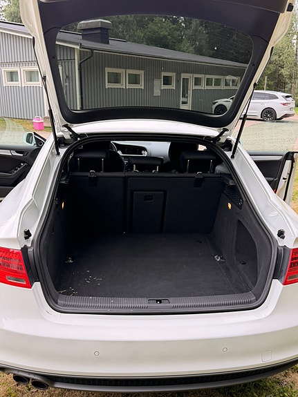Audi A5 9 of 13