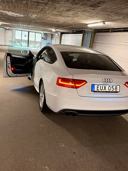 Audi A5 3 of 13
