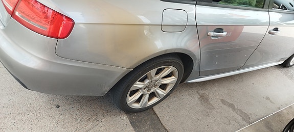 Audi A4 5 of 5