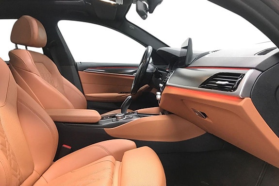 BMW 520d 15 of 27