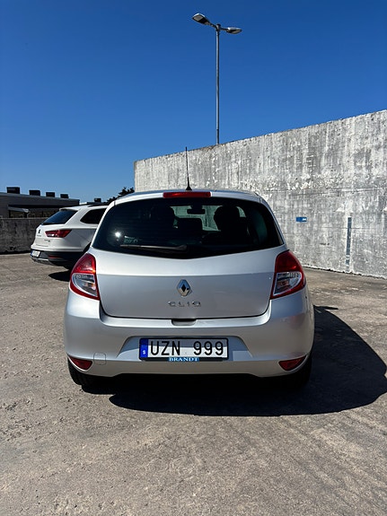 Renault Clio 3 of 5