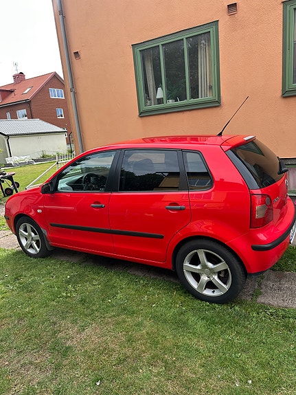 Volkswagen Polo 3 of 5