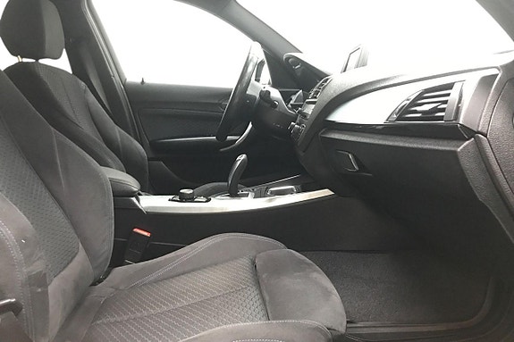 BMW 118d 15 of 23