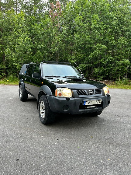 Nissan Navara 3 of 3