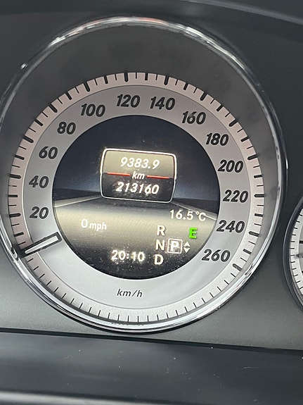 Mercedes-Benz GLK220 7 of 7