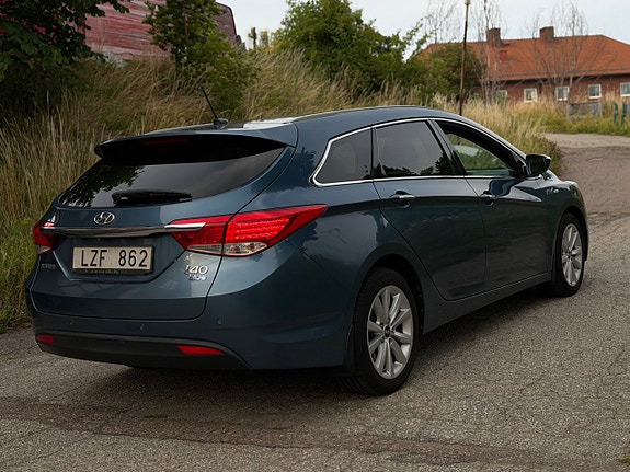 Hyundai i40 4 of 5