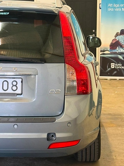 Volvo V50 10 of 21