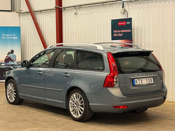 Volvo V50 9 of 21