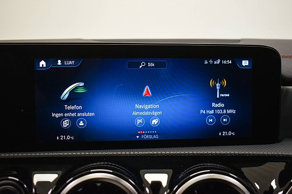 Mercedes-Benz CLA200 d 16 of 27