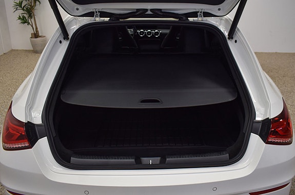Mercedes-Benz CLA200 d 22 of 27