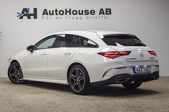 Mercedes-Benz CLA200 d 2 of 5
