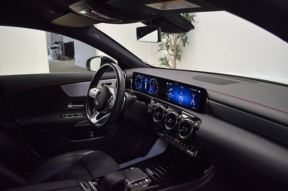 Mercedes-Benz CLA200 d 8 of 27
