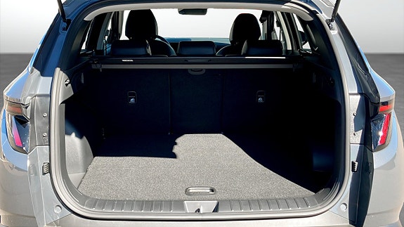 Hyundai Tucson 10 of 12