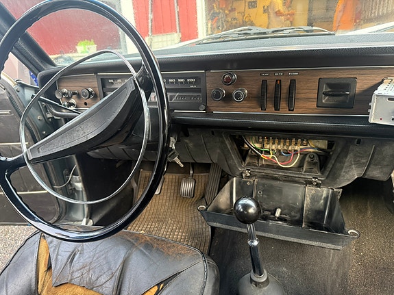 Volvo 144 8 of 22
